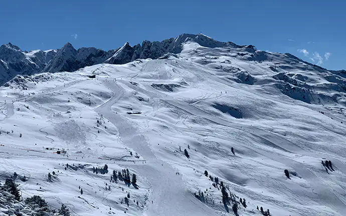 Ski- und Snowboardkurse